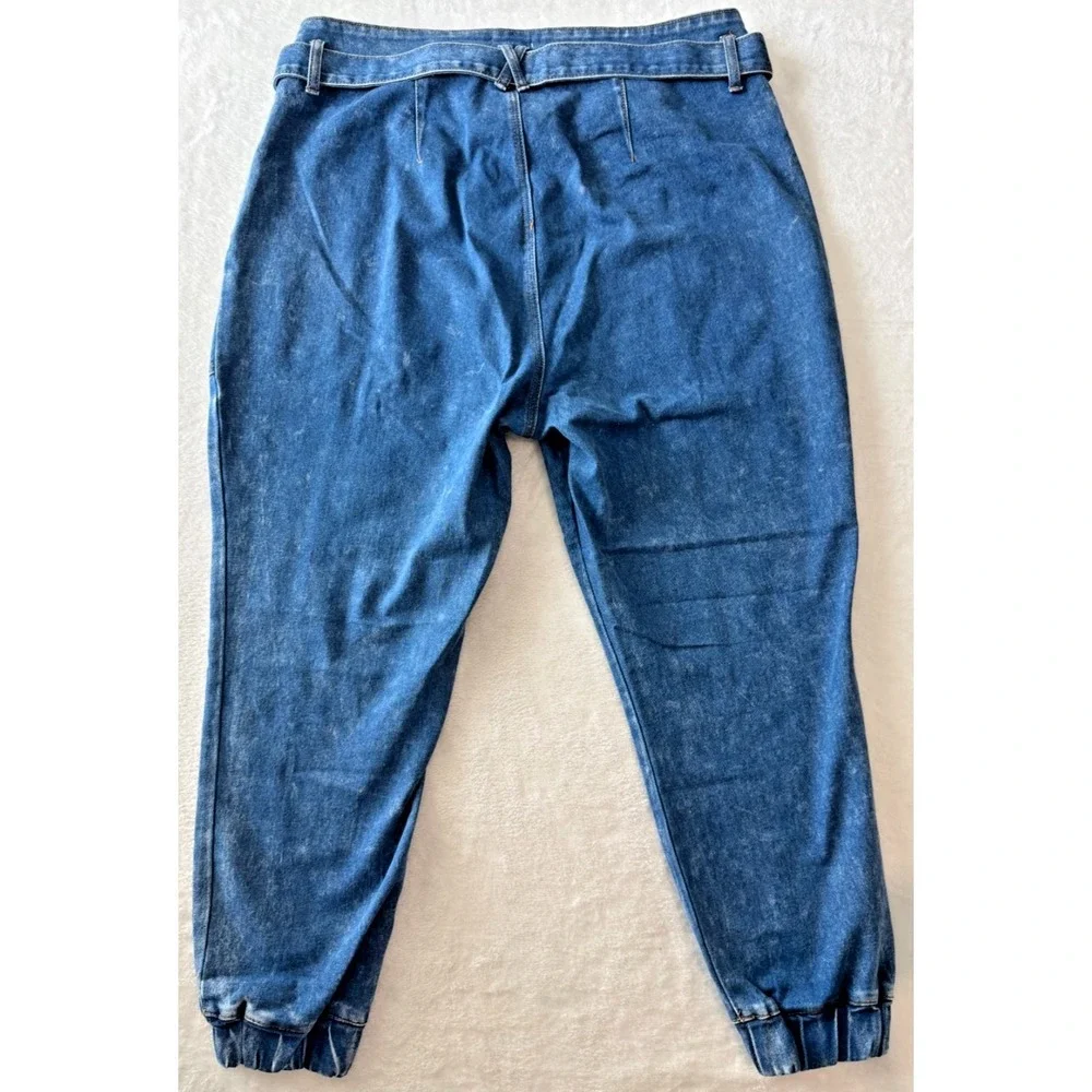 Forever 21 Womens Size 16 Denim Jogger Jeans‎ Blue High Rise Belted Tapered